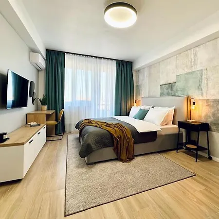 Center With Balcony Apartment Timisoara