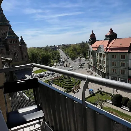 Center With Balcony Apartment Timisoara