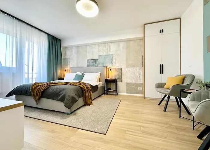 Center With Balcony Apartment