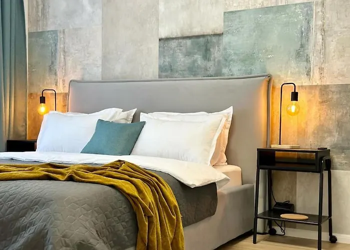 Apartment Center With Balcony Timişoara