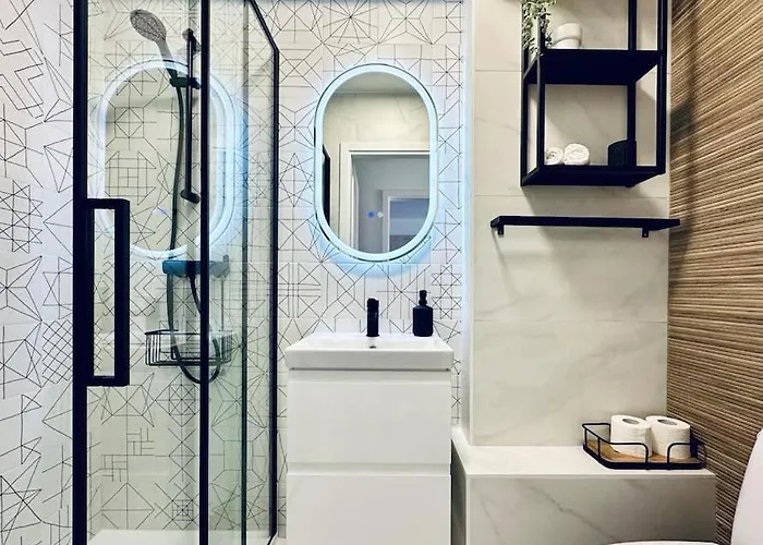 דירה Center With Balcony